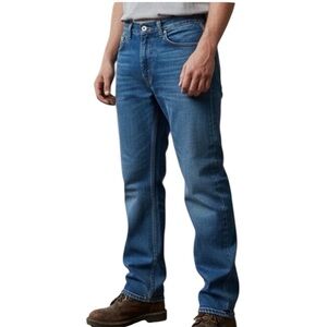 Duluth Trading Company  Men’s Heavy Duty Work Flex Ballroom Blue Denim Jeans